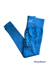 Load image into Gallery viewer, Nothing but booty leggings